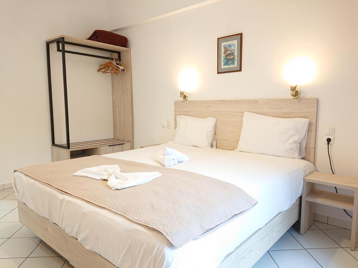Hotel Postman'S House à Parga Extérieur photo